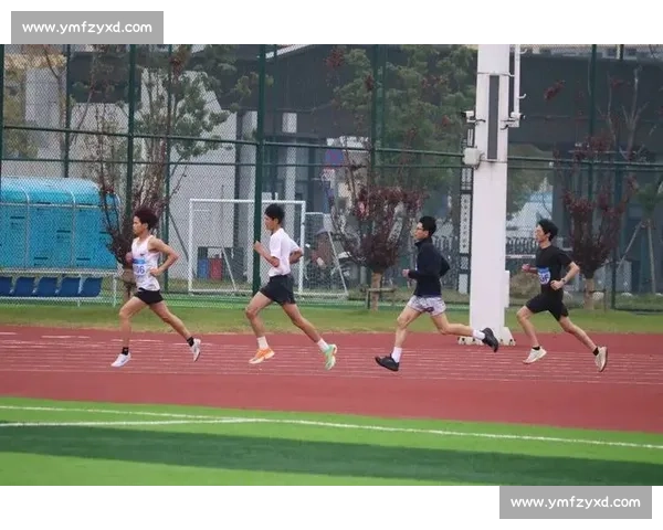 激情飞扬的赛场上友谊与荣耀交织我们的运动会比赛精彩瞬间